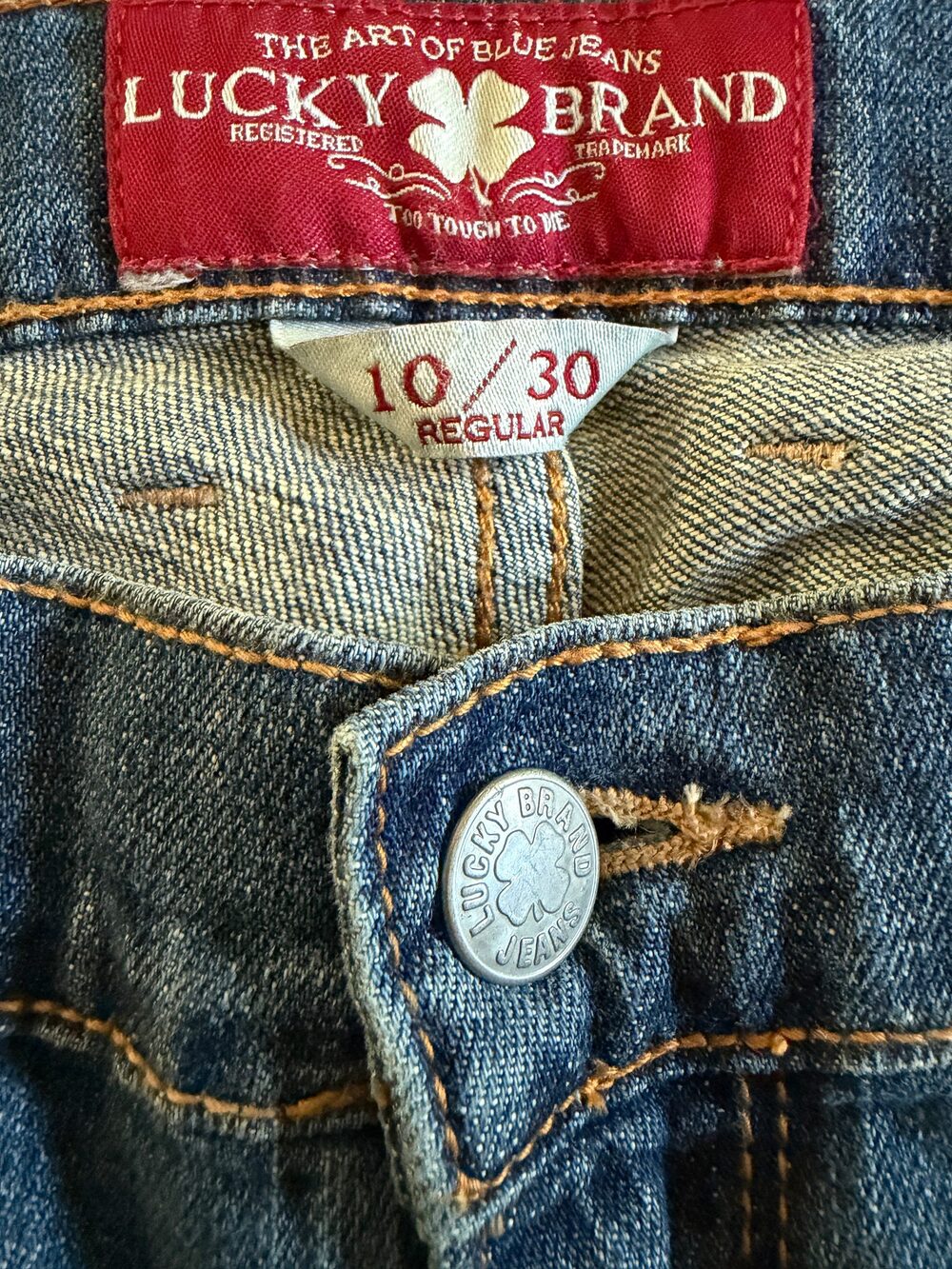 Lucky Brand NWOT Sofia Straight Leg Jeans - Size 10/30R - Picture 11 of 11